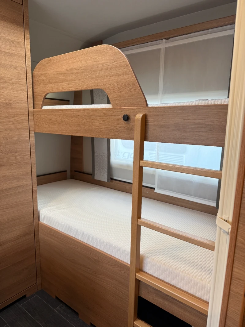 Каравана Tabbert Da Vinci 700, снимка 14 - Каравани и кемпери - 51708569