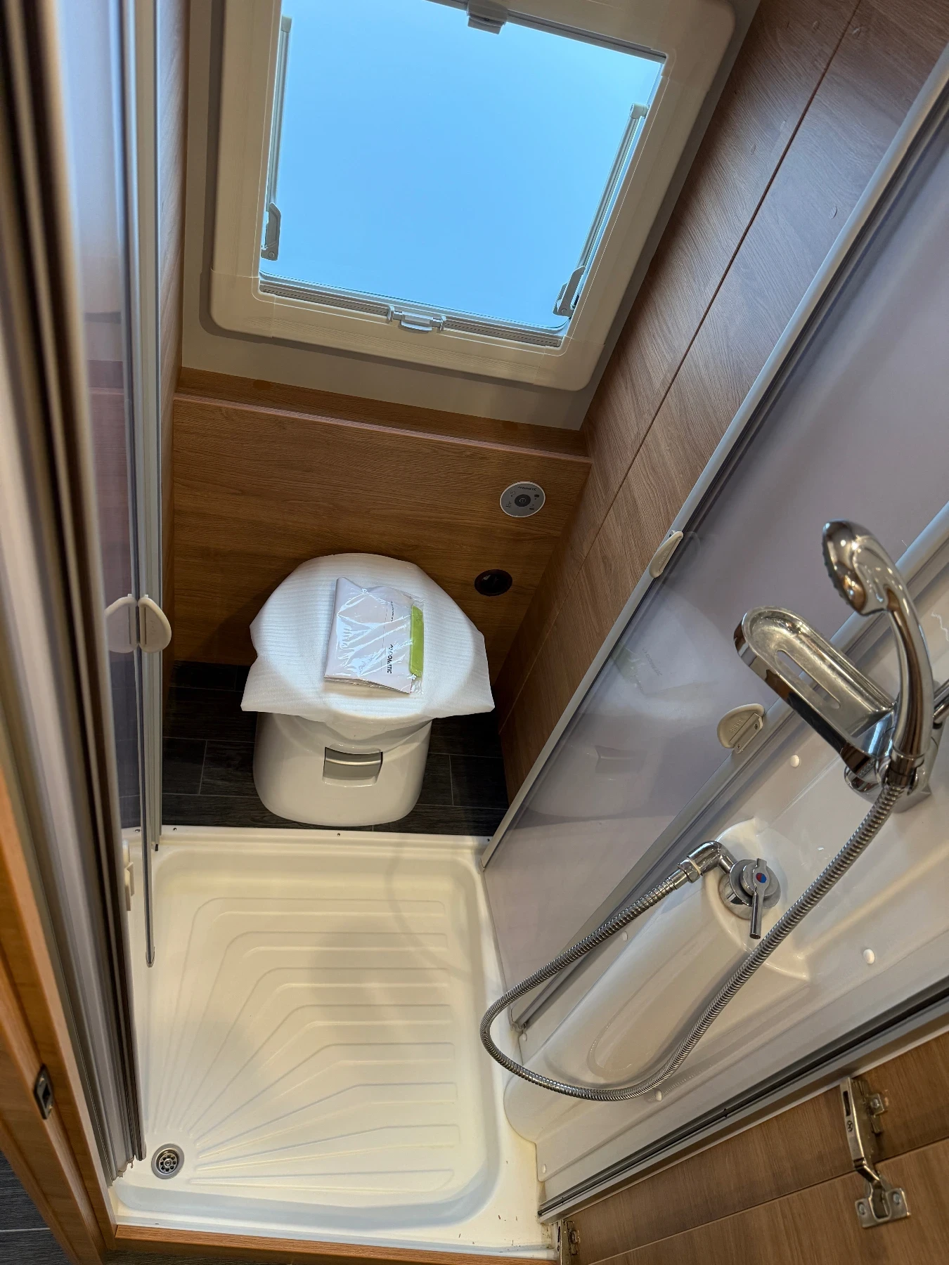  Tabbert Da Vinci 700 | Mobile.bg   13