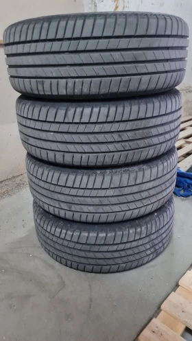 Гуми с джанти Bridgestone 205/55R16, снимка 2 - Гуми и джанти - 49580682