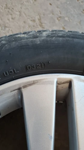 Гуми с джанти Bridgestone 205/55R16, снимка 4 - Гуми и джанти - 49580682