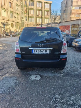 Toyota Corolla verso, снимка 2