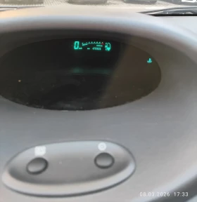 Toyota Yaris 1.0, снимка 9