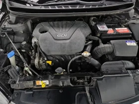 Hyundai Elantra 2Wd (2.0 E-Vgt) Mlx Luxury, снимка 6