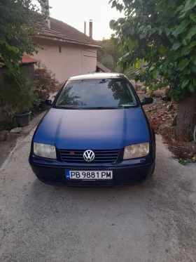 VW Bora 2.3 V5, снимка 1