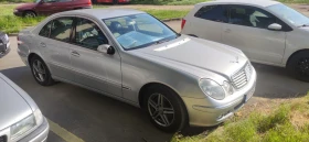 Mercedes-Benz E 220, снимка 1