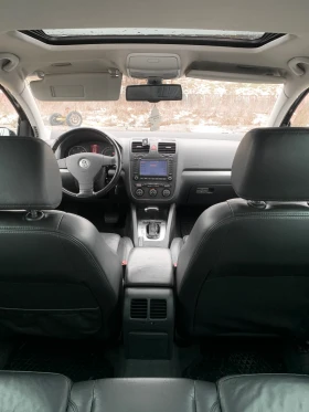 VW Golf 2, 0 TDI DSG  - 3850 € / 7529.95 лв. - 33138826 6