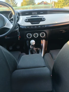 Alfa Romeo Giulietta 1.6JTDM - 3150 € - 96120412 13