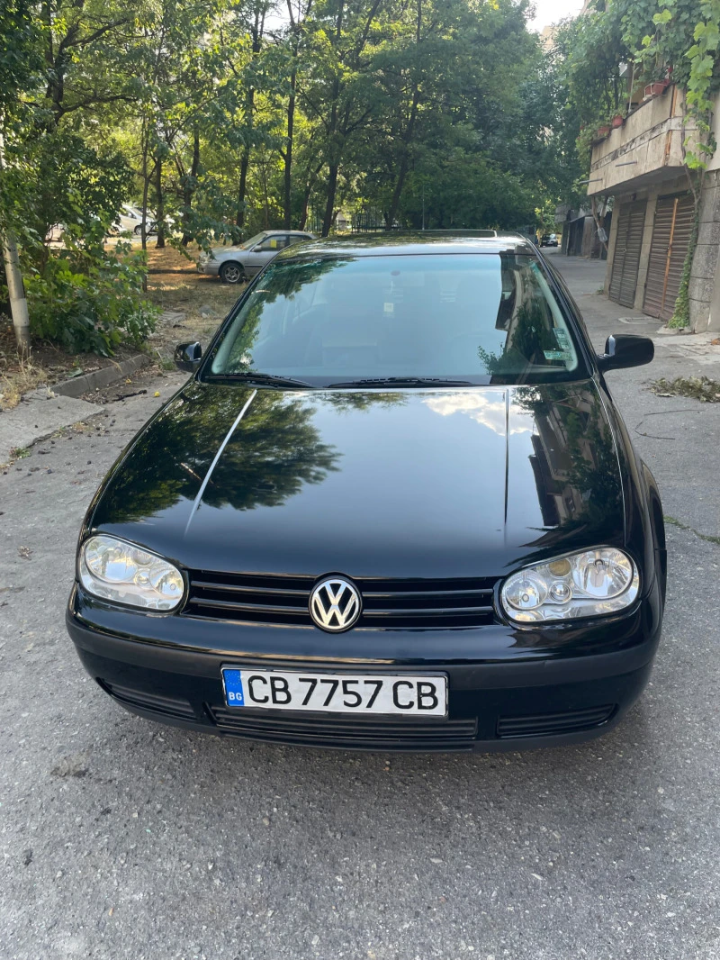 VW Golf, снимка 2 - Автомобили и джипове - 47458846