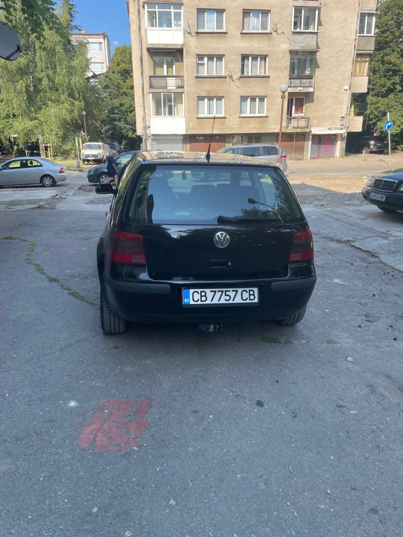 VW Golf, снимка 5 - Автомобили и джипове - 47458846