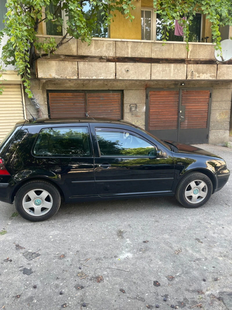 VW Golf, снимка 7 - Автомобили и джипове - 47458846