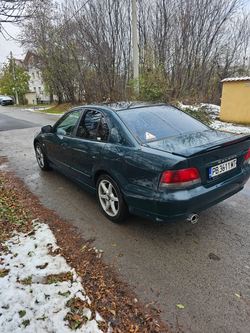 Mitsubishi Galant Газ инжекцион, снимка 6 - Автомобили и джипове - 47945277