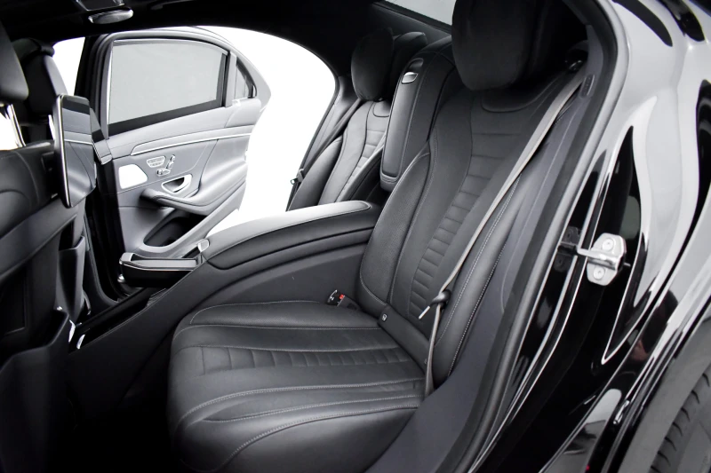 Mercedes-Benz S 560 Long* AMG* 4matic* 360cam* Burmester* 3xTV* Pano* , снимка 14 - Автомобили и джипове - 52522552