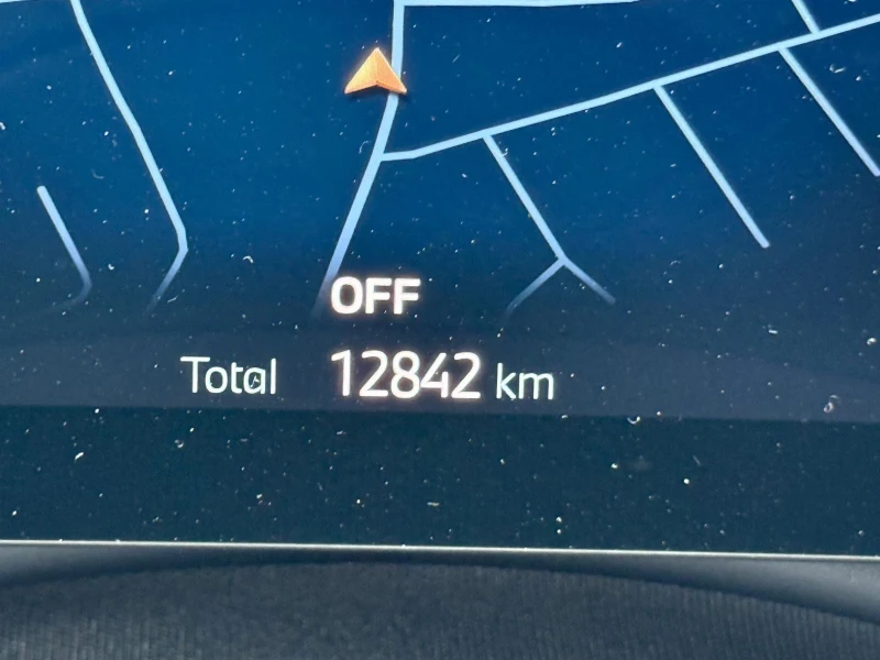 BMW 520 d xDrive - Гаранция до 02.2027, снимка 16 - Автомобили и джипове - 51942129