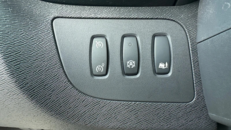 Renault Kangoo Limited 1.5 dCi, снимка 17 - Автомобили и джипове - 52393333