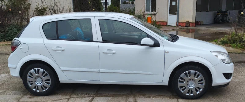 Opel Astra 1.6-115кс., снимка 16 - Автомобили и джипове - 52680596