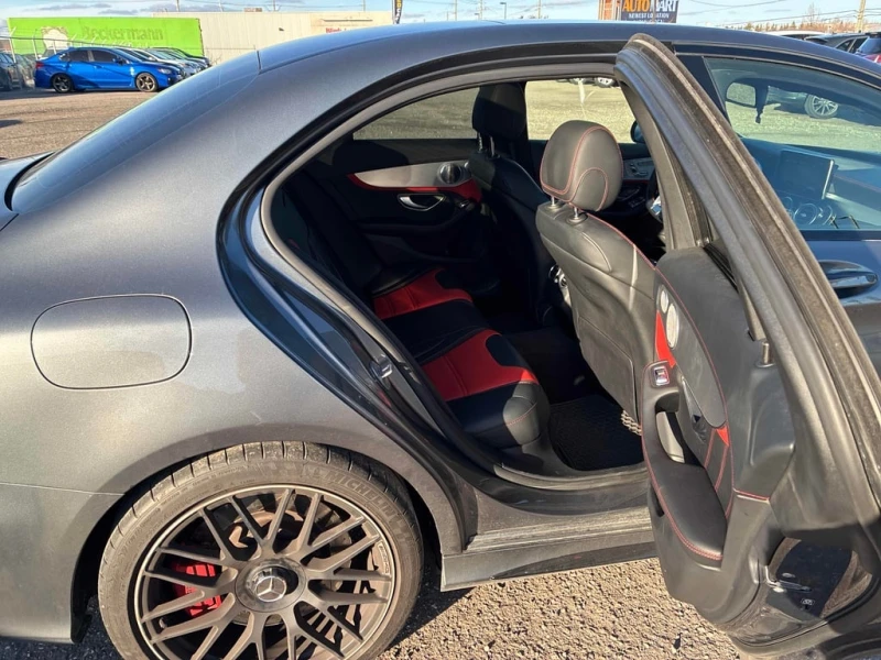 Mercedes-Benz C 63 AMG * S * CARFAX * БЕЗ ПЪРВОНАЧАЛНА ВНОСКА, снимка 17 - Автомобили и джипове - 52813785