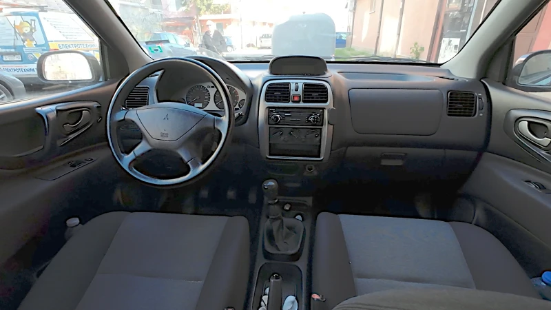 Mitsubishi Space star, снимка 14 - Автомобили и джипове - 53095525