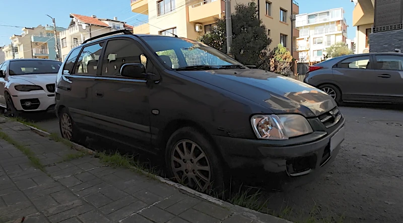 Mitsubishi Space star, снимка 6 - Автомобили и джипове - 53095525