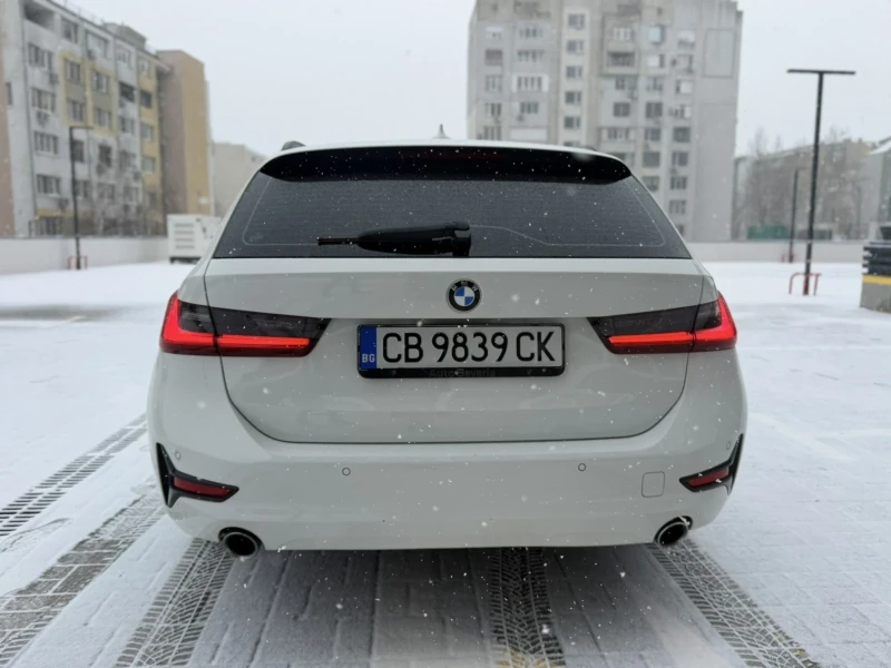 BMW 330, снимка 4 - Автомобили и джипове - 53326117