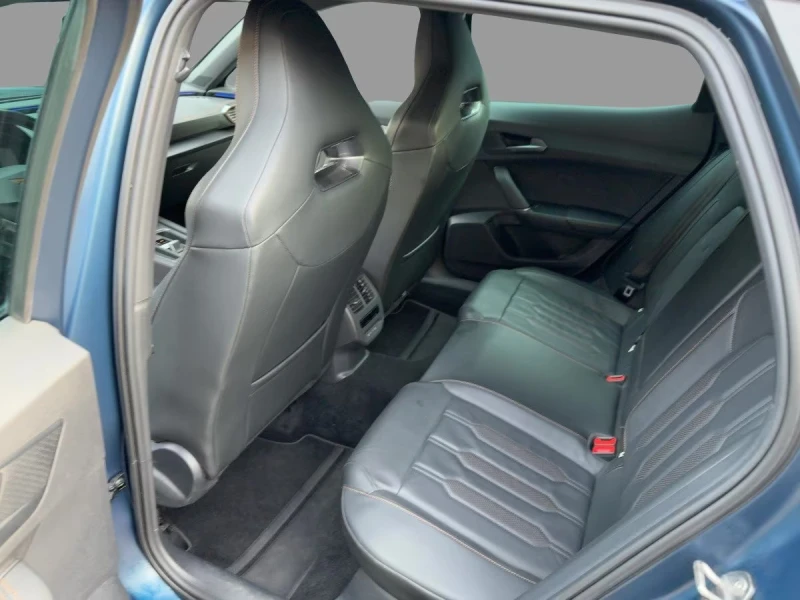 Cupra Formentor 1.4PHEV/245HP/VZ/MEMO/360/NAVI/LED/ACC/KLESS/771g, снимка 8 - Автомобили и джипове - 53413070