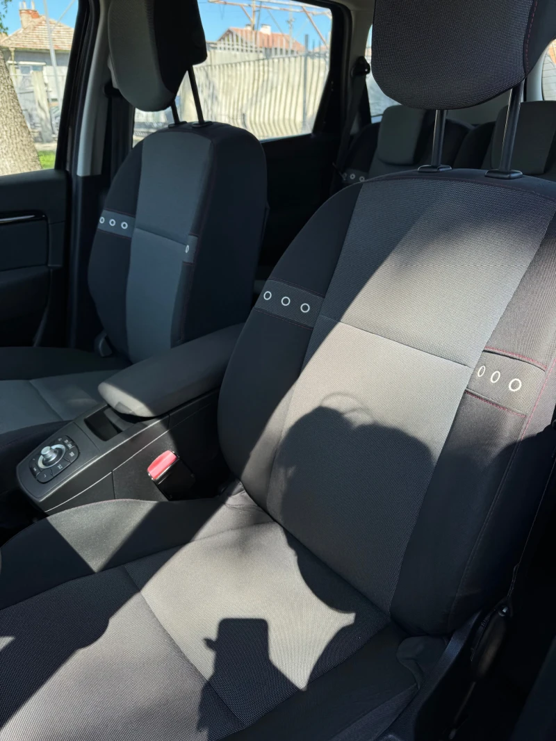 Renault Grand scenic BENZIN AUSTRIA - 8000 лв. - 93223302 | Car24.bg