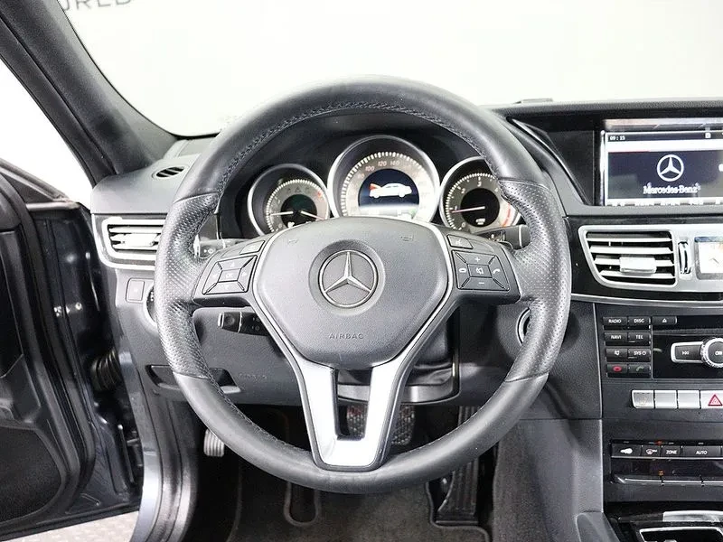 Mercedes-Benz E 220 Cdi Avantgarde, снимка 15 - Автомобили и джипове - 53876122