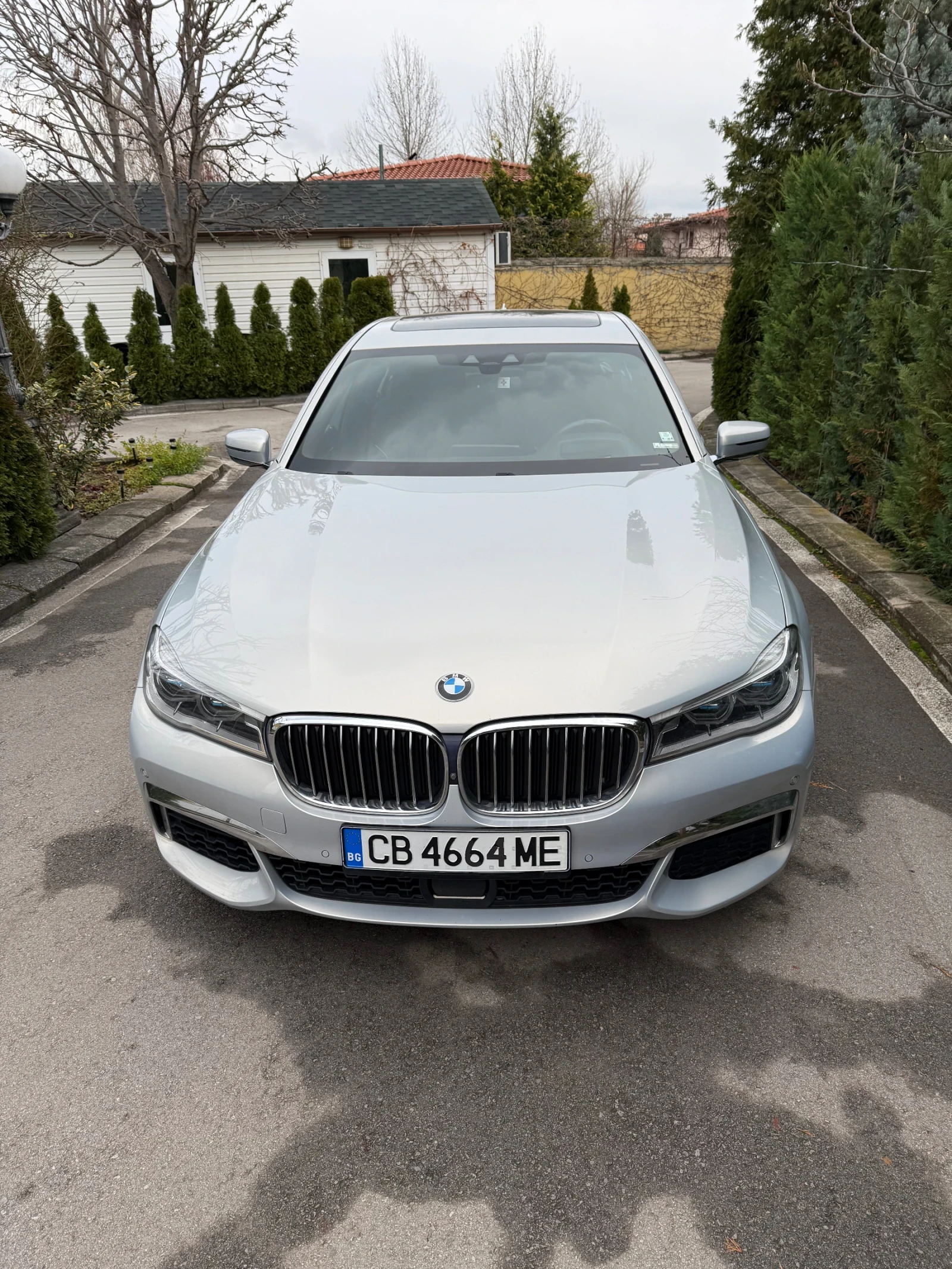 BMW 750 X drive, M-paket, снимка 1