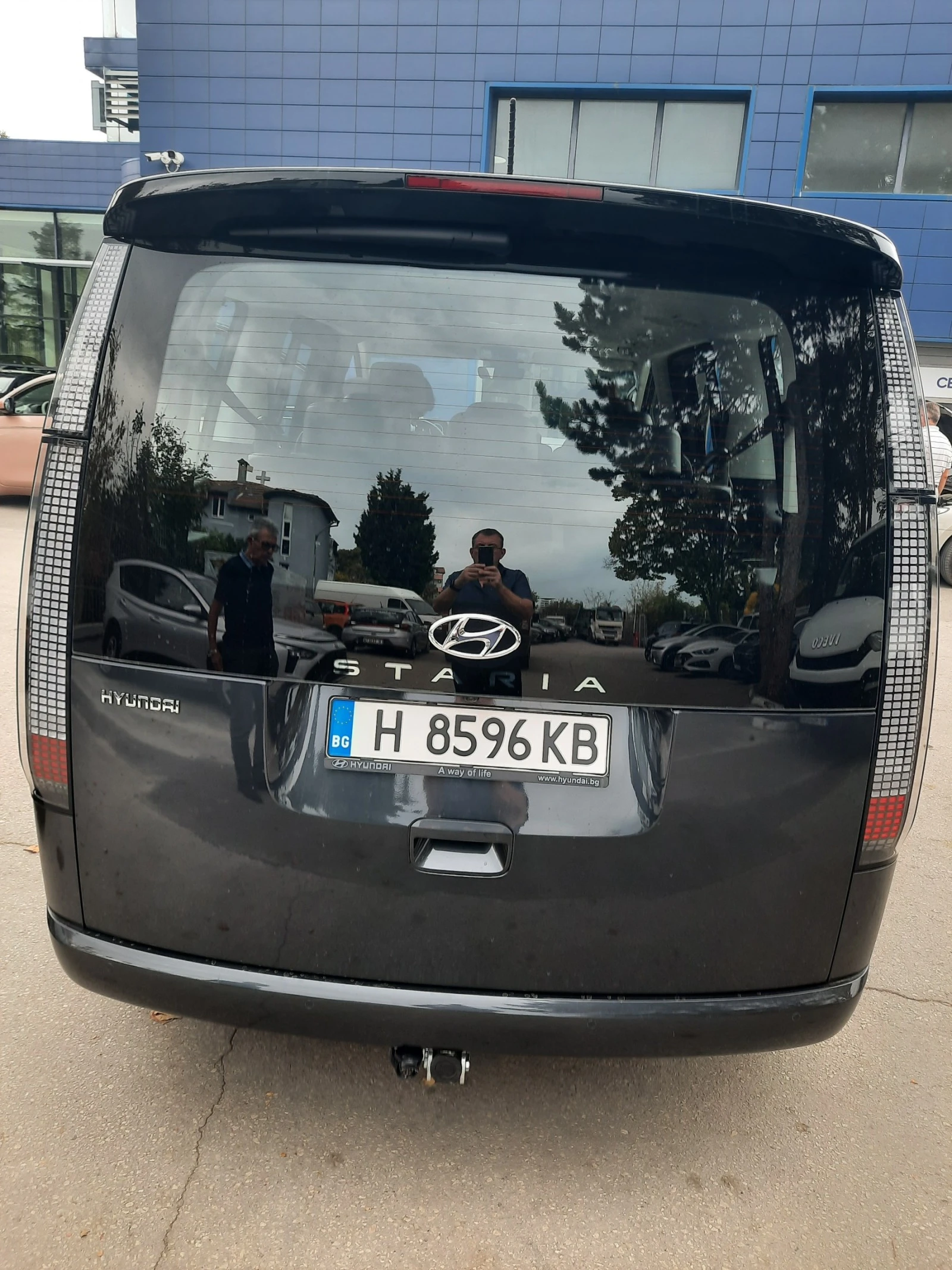 Hyundai Staria 2.2 CRDI 8AT Premium 8+ 1места - изображение 5