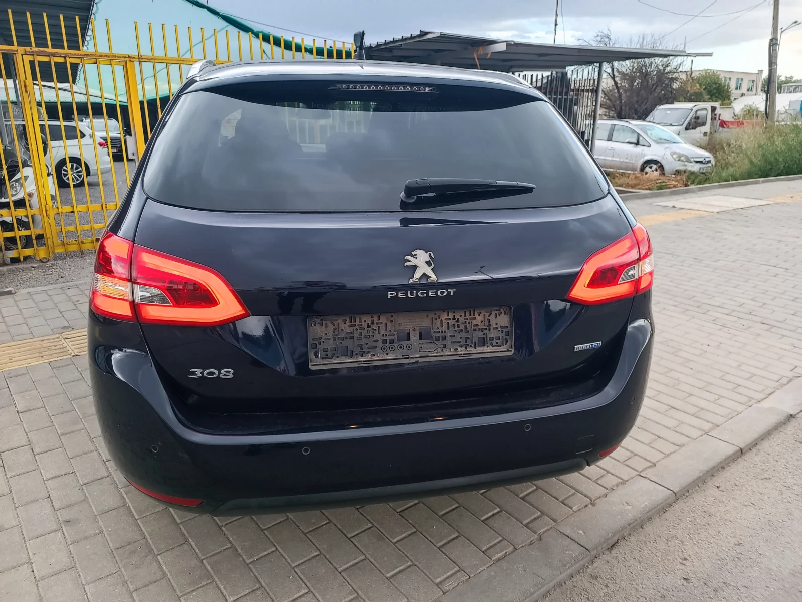 Peugeot 308 2.0 Blue-HDi Allure NAVI FULL LED ПАНОРАМА  - изображение 5