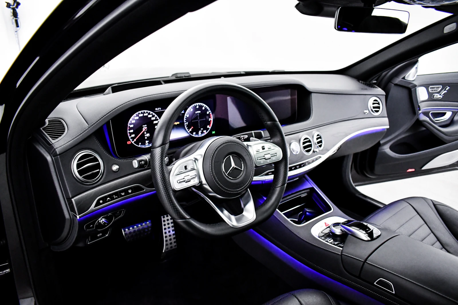 Mercedes-Benz S 560 Long* AMG* 4matic* 360cam* Burmester* 3xTV* Pano*  - изображение 9