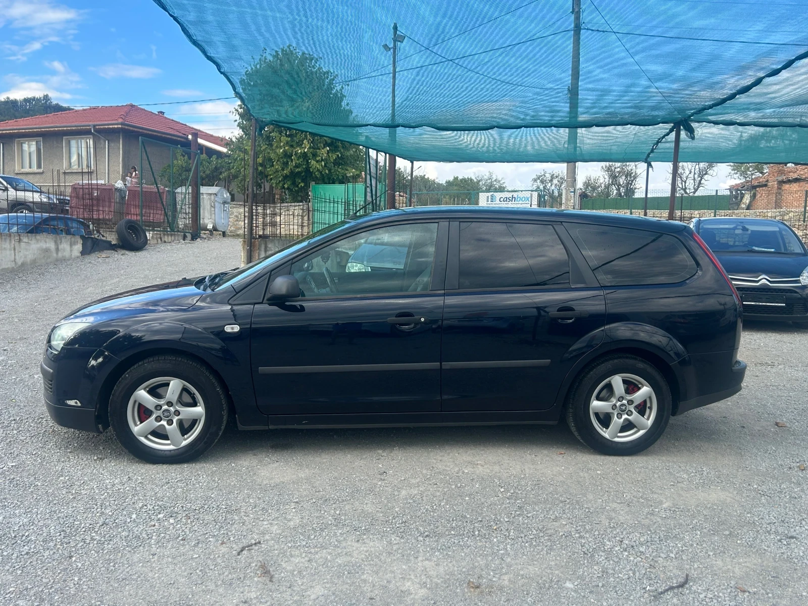 Ford Focus 1.6TDCI 90K.C. / КЛИМАТИК / НАВИ / НОВИ ГУМИ - изображение 6