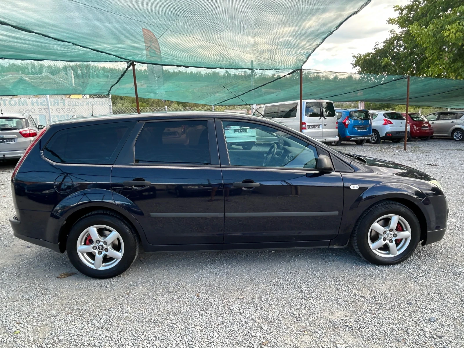 Ford Focus 1.6TDCI 90K.C. / КЛИМАТИК / НАВИ / НОВИ ГУМИ - изображение 7