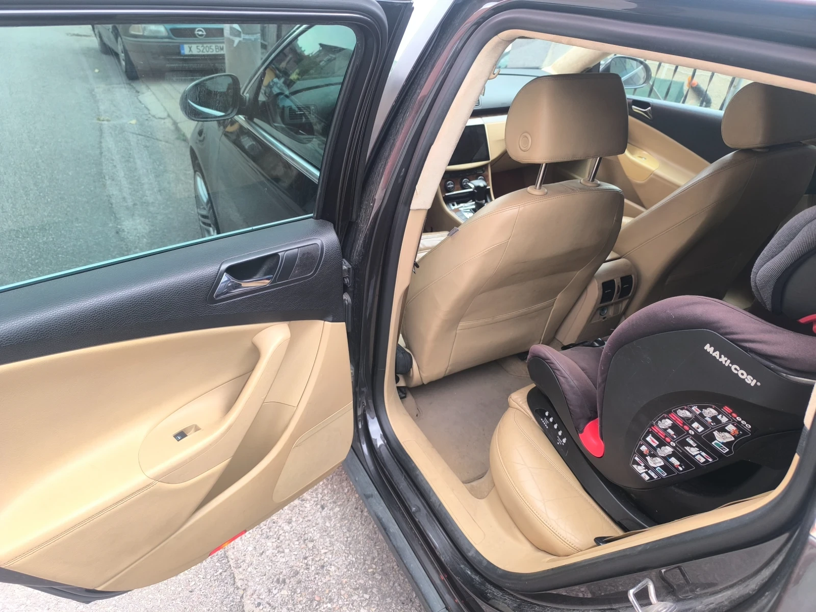 VW Passat  - изображение 5