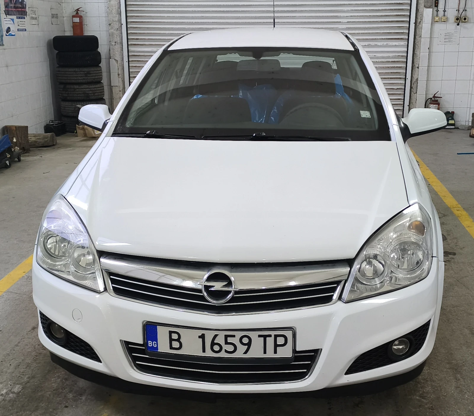 Opel Astra 1.6-115кс. - изображение 2