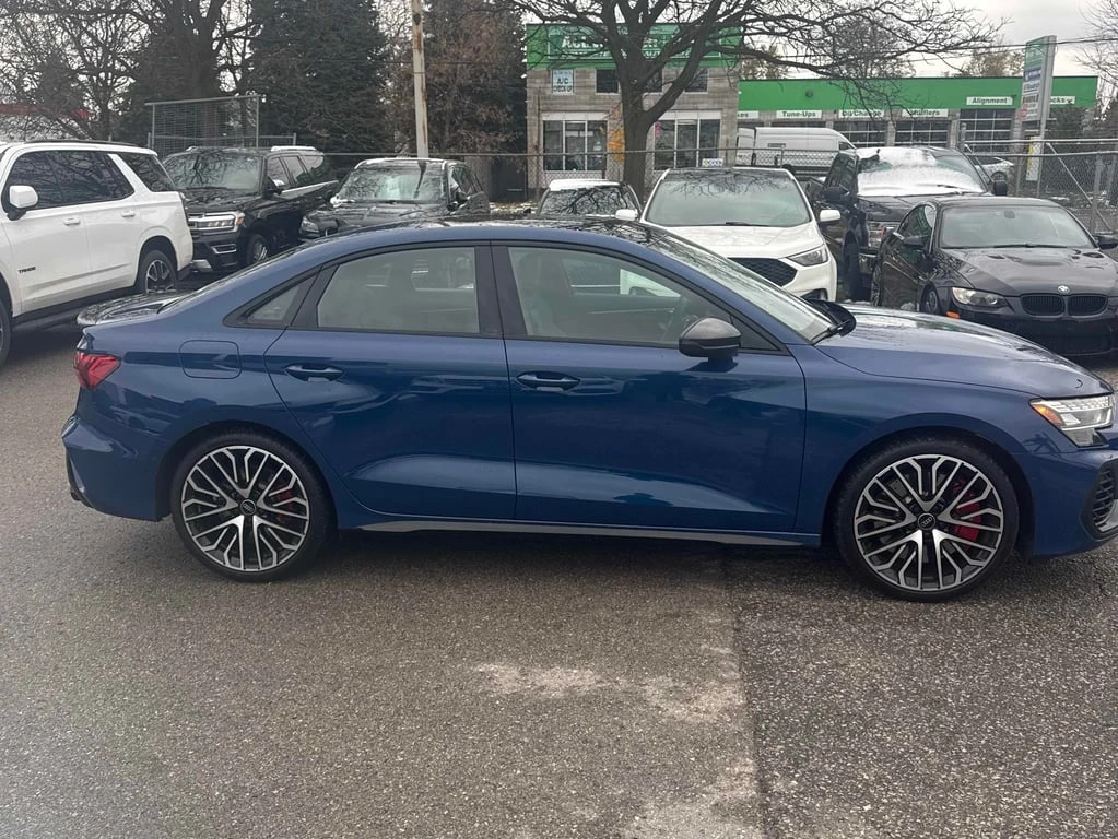 Audi S3 * Technik * CARFAX * CARBON * MATRIX * 360 - изображение 3