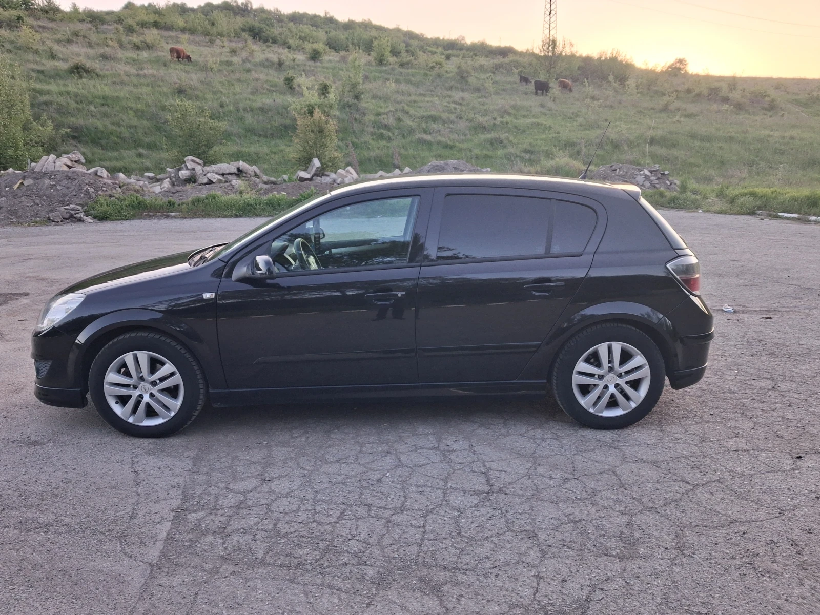 Opel Astra 1.4i benzin/gaz, снимка 5 - Автомобили и джипове - 54456718