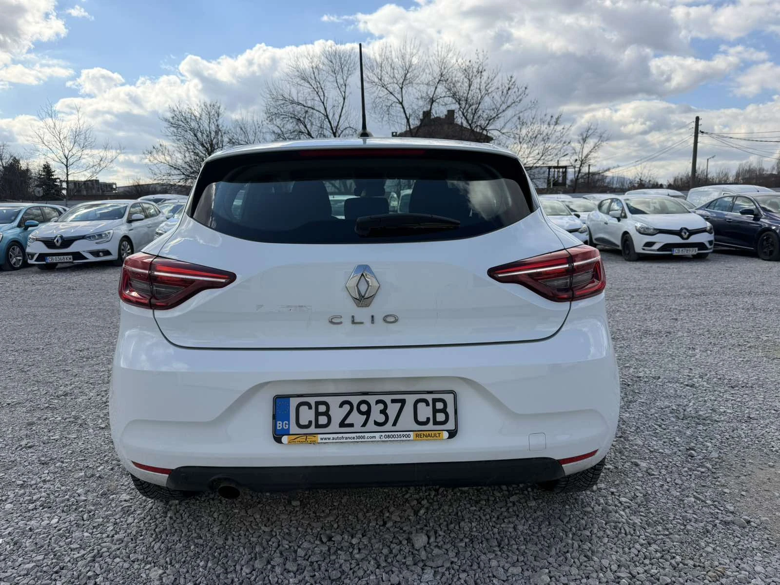 Renault Clio 1.0TCe 92k.c. - изображение 8
