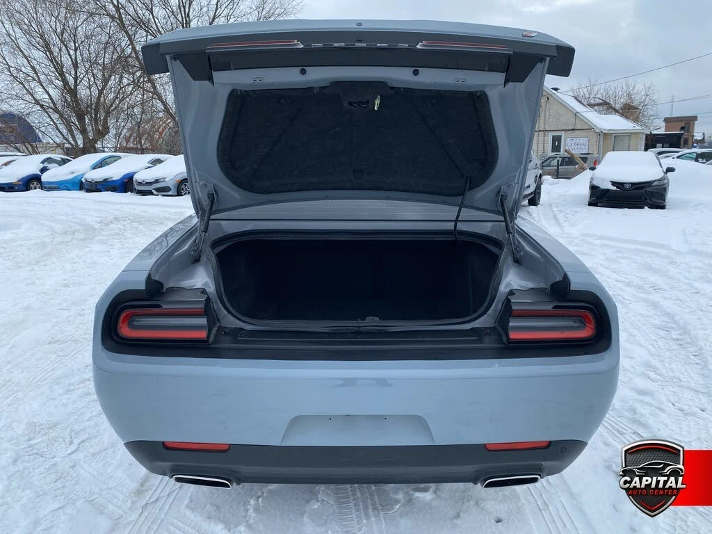 Dodge Challenger GT* AWD* АвтоКредит* (ЦЕНА ДО БГ), снимка 13 - Автомобили и джипове - 54111306