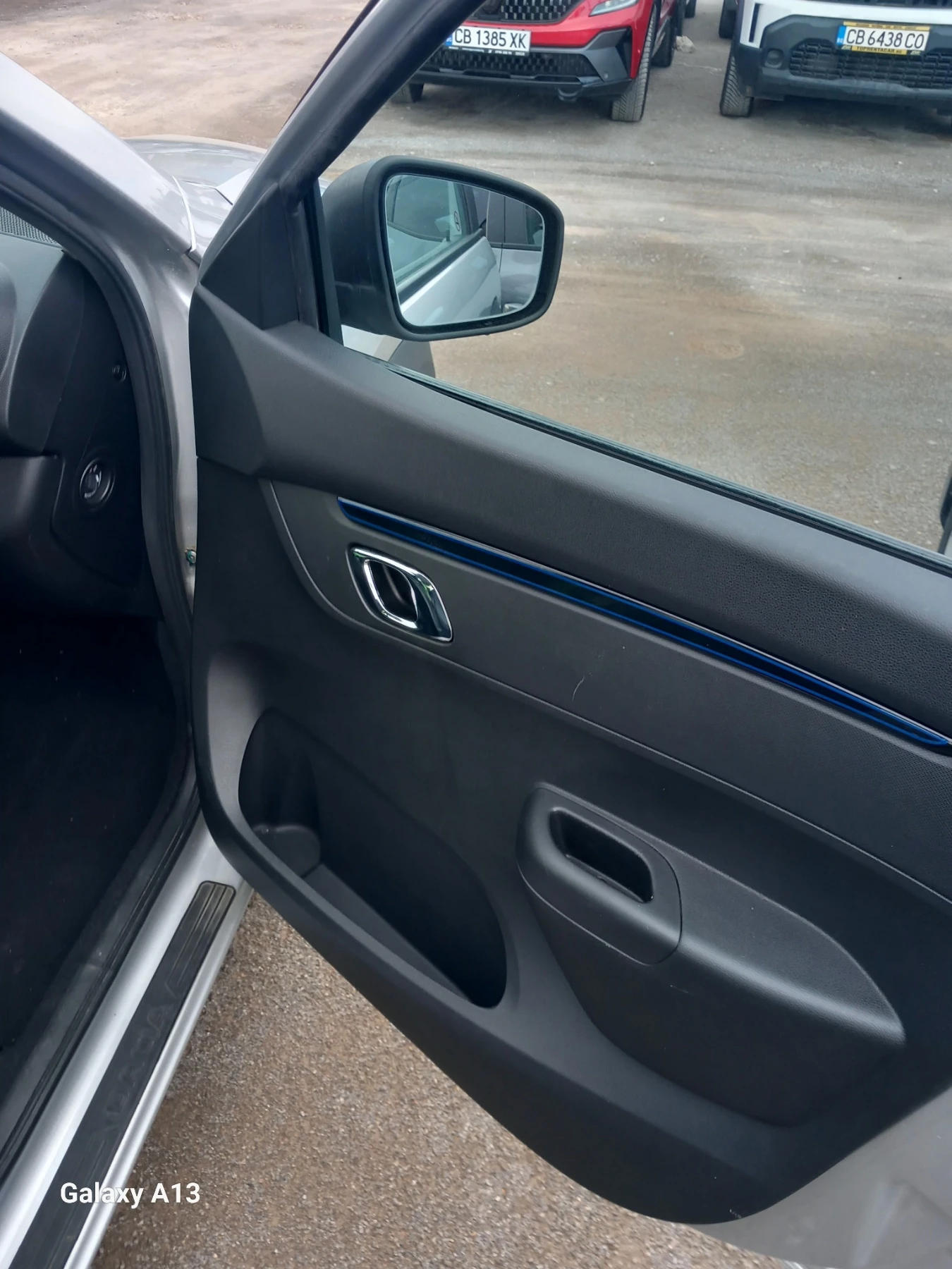 Dacia Spring, снимка 5 - Автомобили и джипове - 54121144