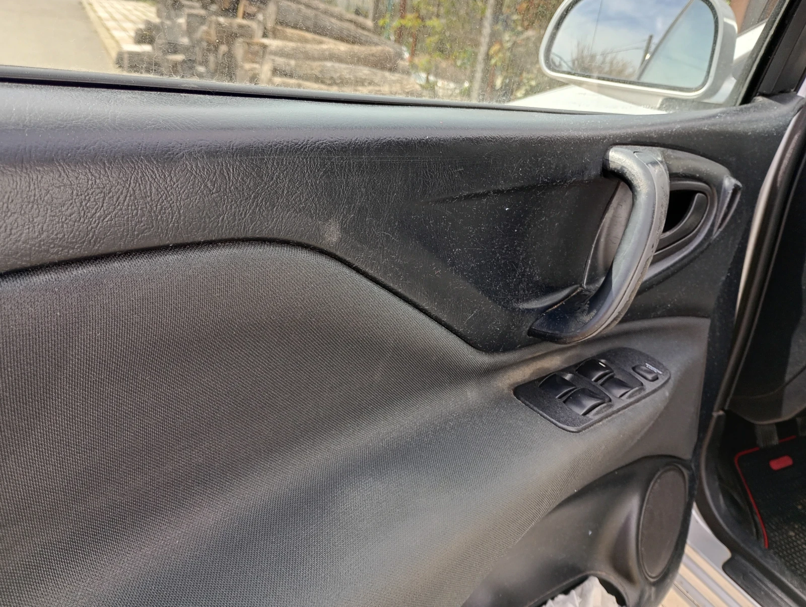 Mitsubishi Space star, снимка 6 - Автомобили и джипове - 54227773