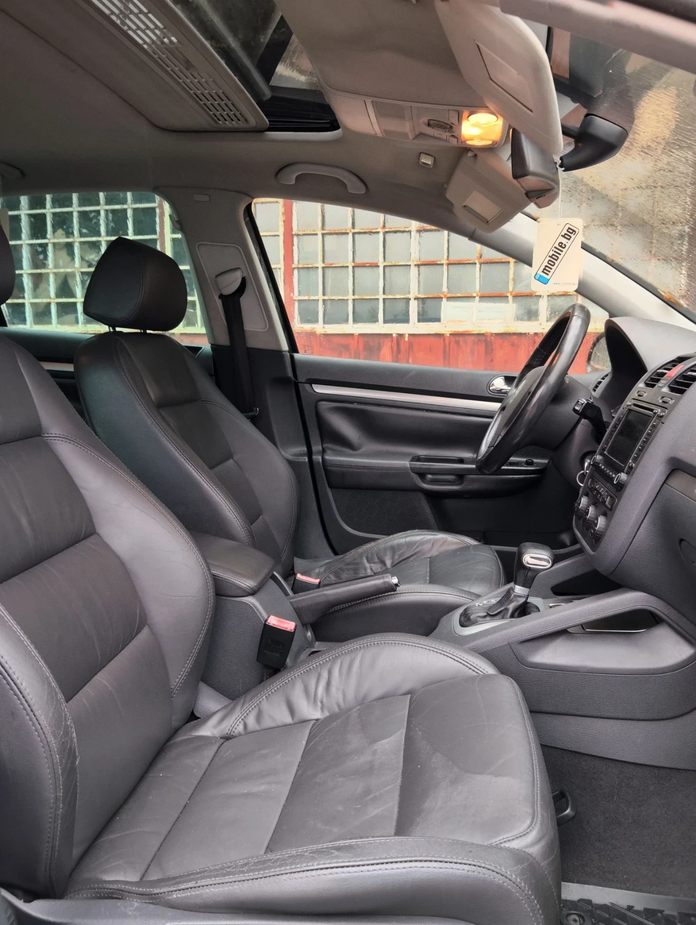 VW Golf 2, 0 TDI DSG , снимка 7 - Автомобили и джипове - 56406733