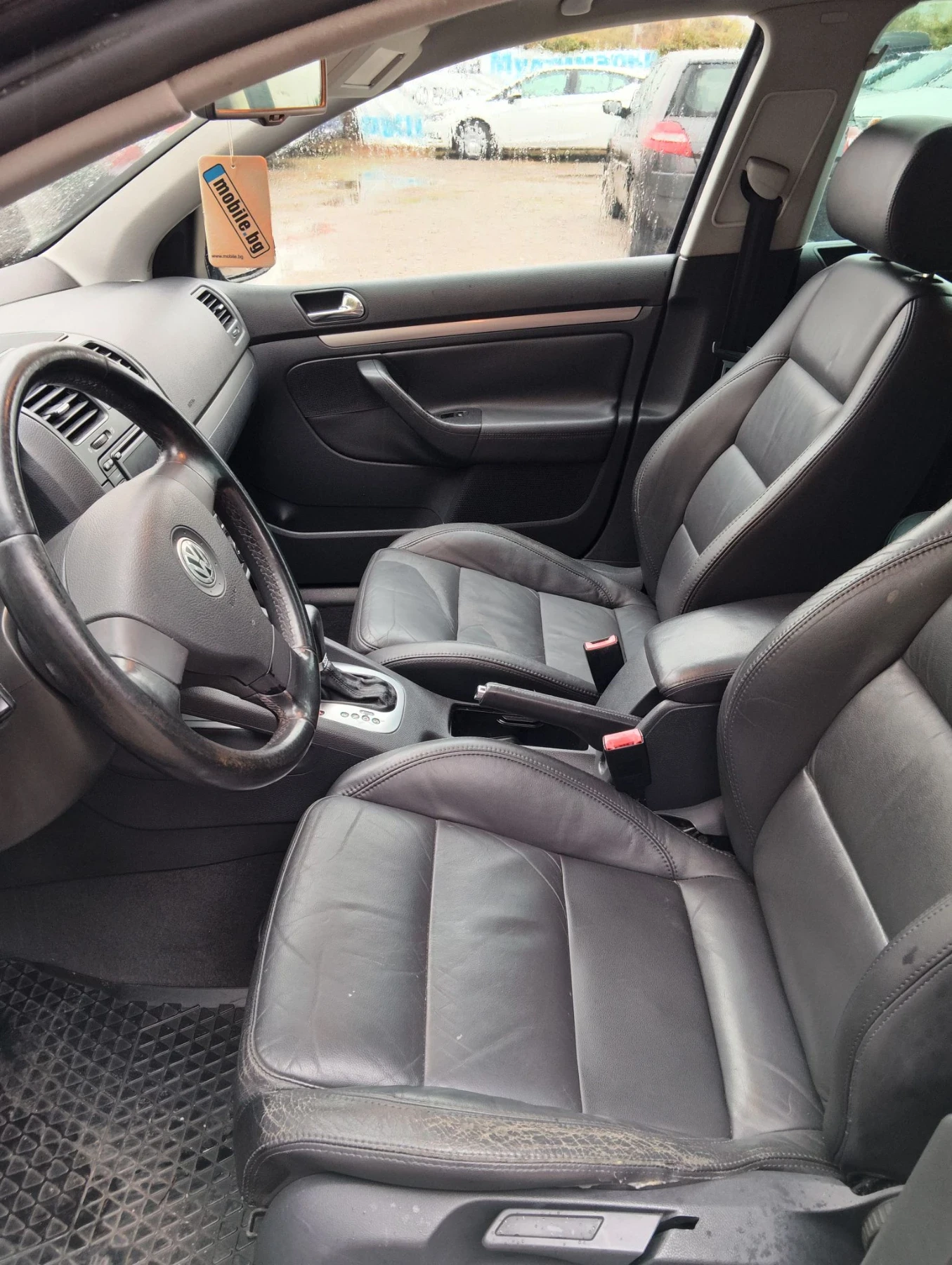 VW Golf 2, 0 TDI DSG , снимка 10 - Автомобили и джипове - 56406733