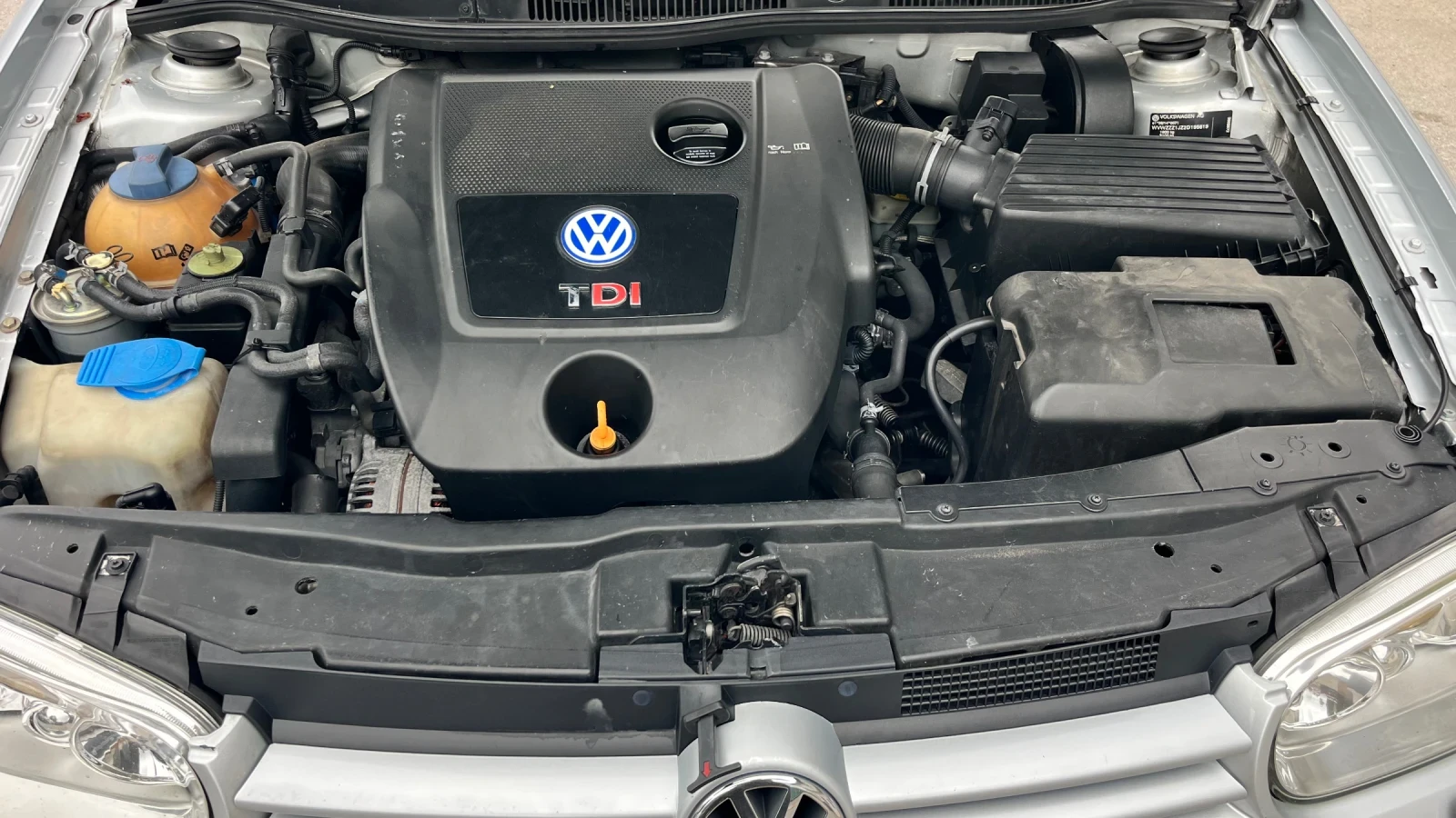 VW Golf Италия, снимка 6 - Автомобили и джипове - 55379273