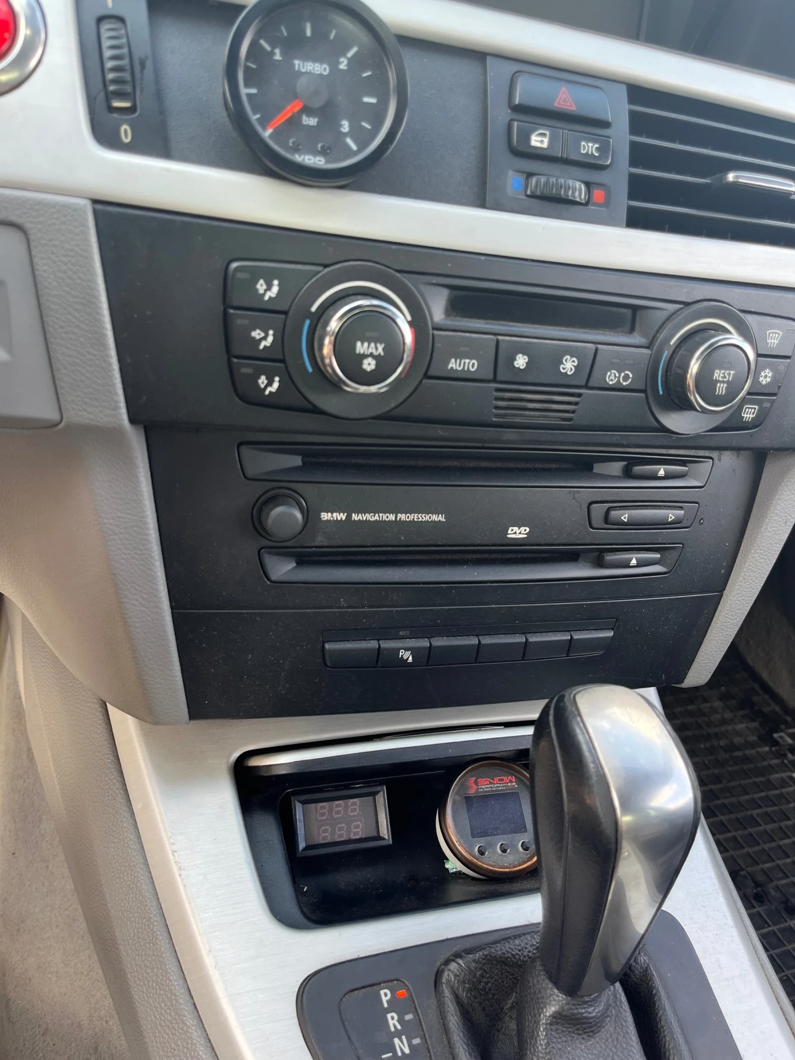 BMW 335, снимка 8 - Автомобили и джипове - 55417596