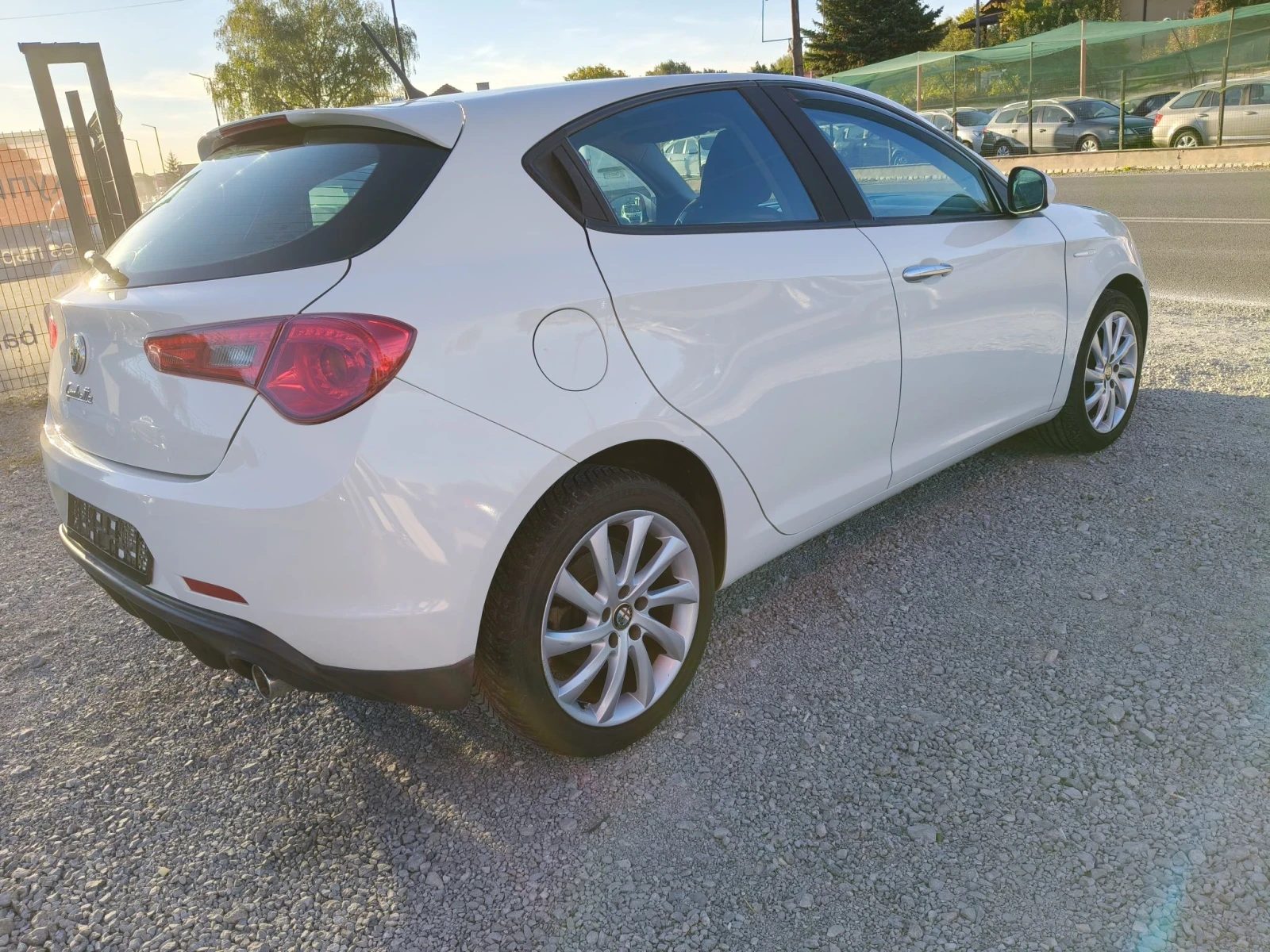 Alfa Romeo Giulietta 1.6JTDM | Mobile.bg � ����������� 5