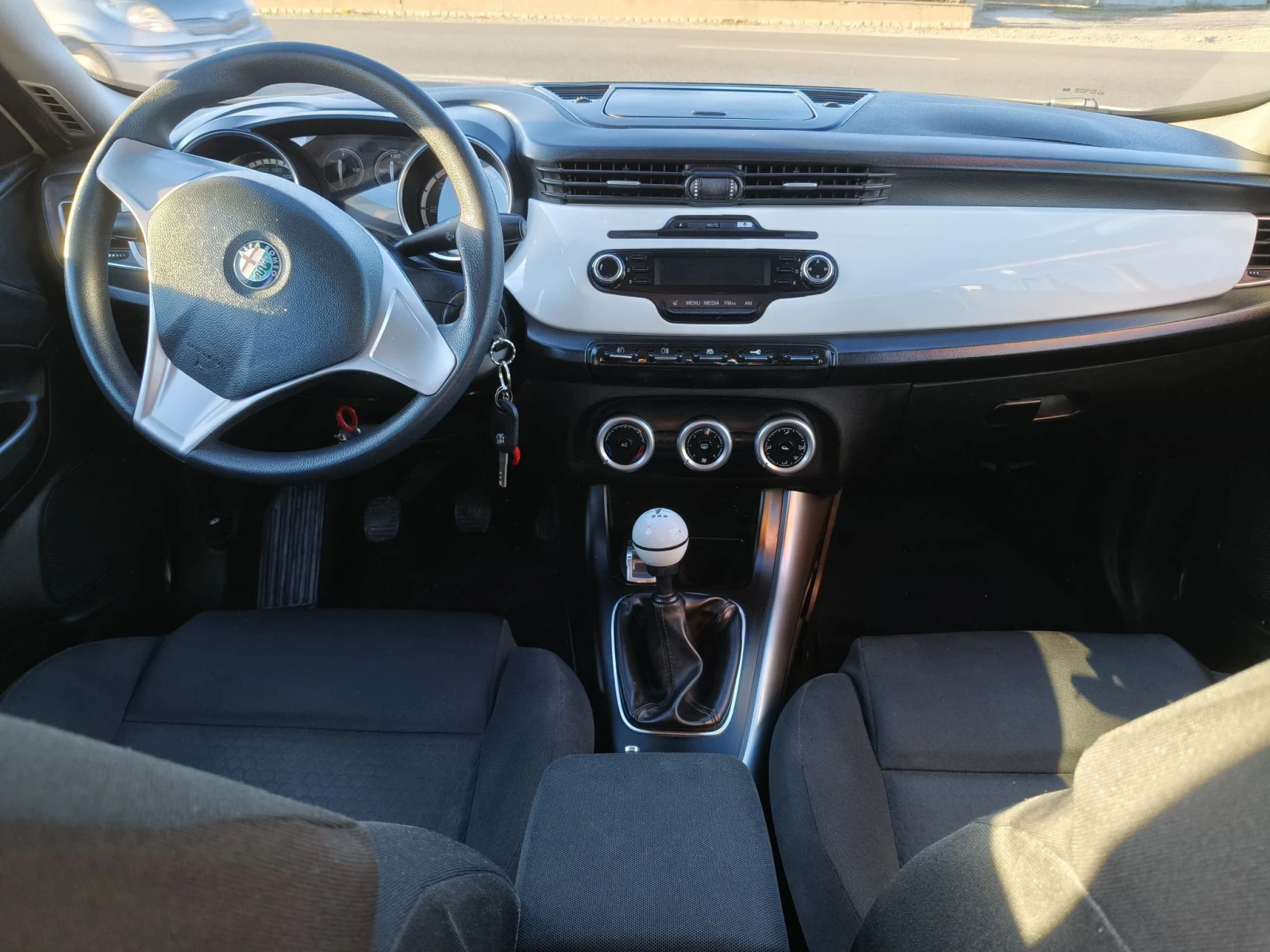 Alfa Romeo Giulietta 1.6JTDM | Mobile.bg � ����������� 14
