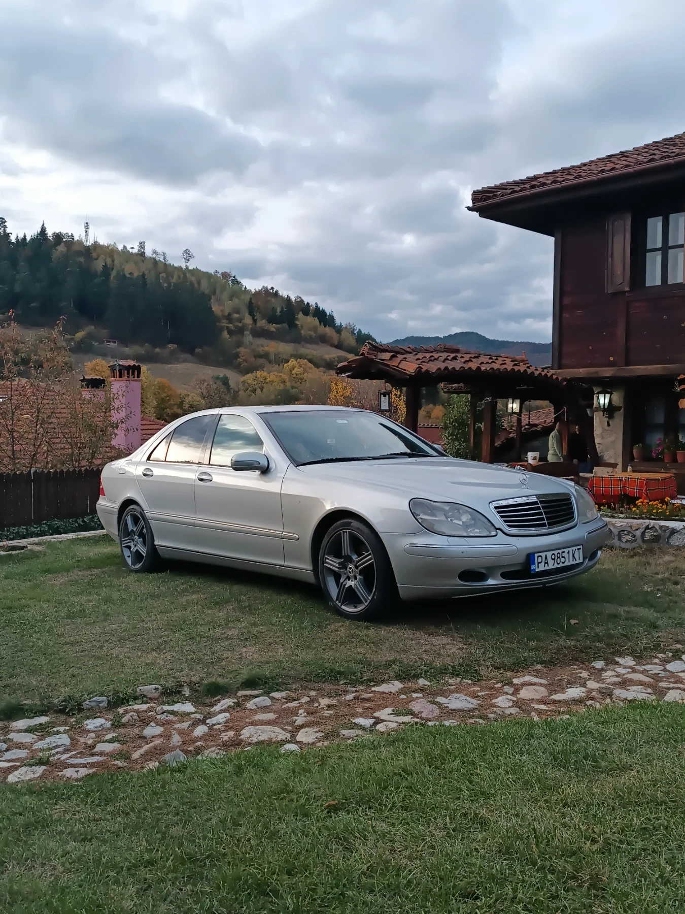 Mercedes-Benz S 320
