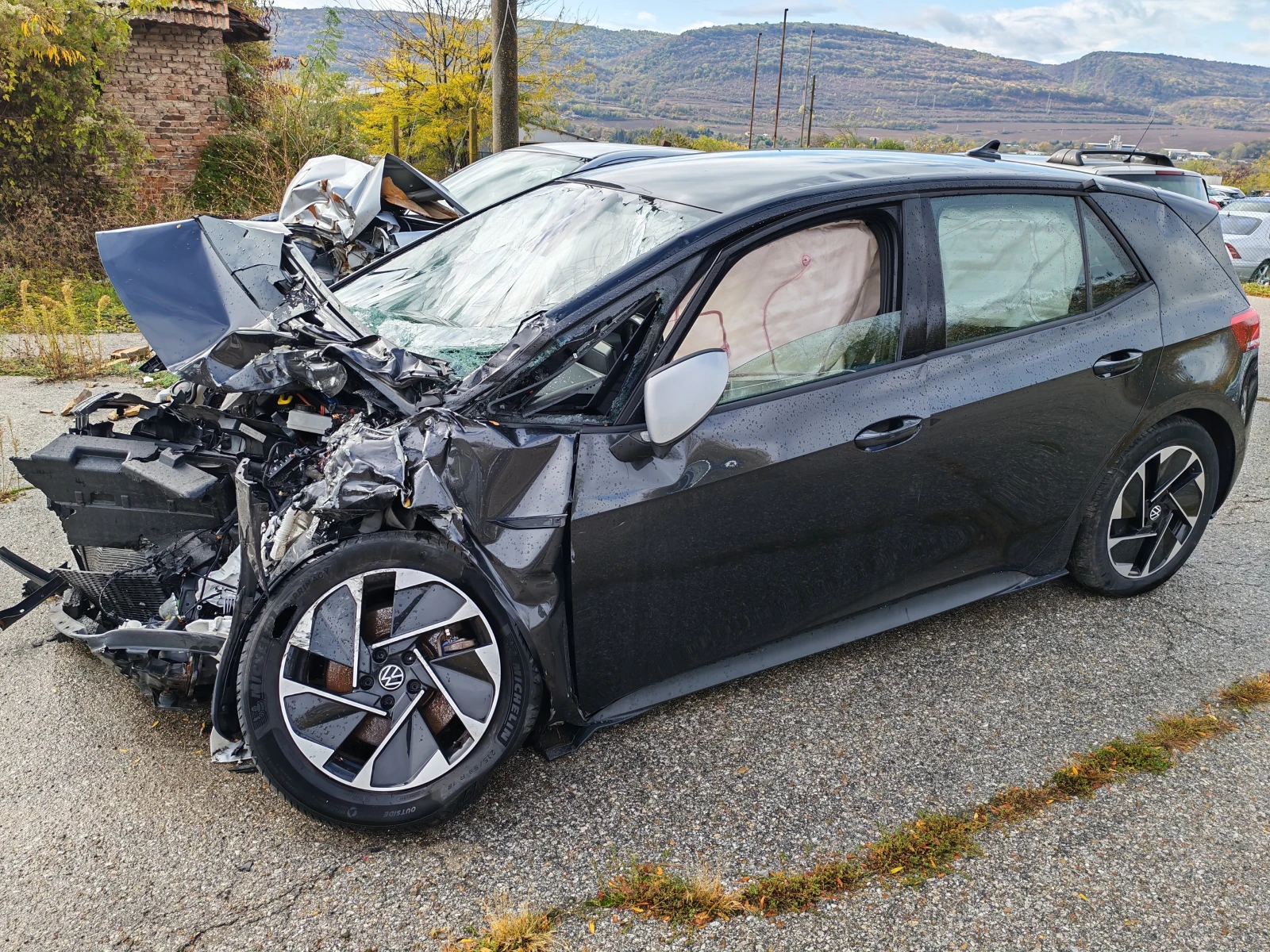 VW ID.3, снимка 6 - Автомобили и джипове - 56677587