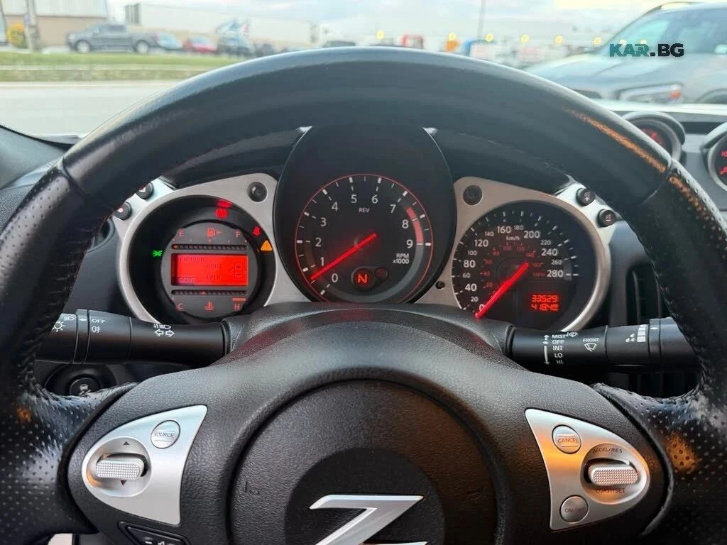 Nissan 370Z, снимка 16 - Автомобили и джипове - 56715027
