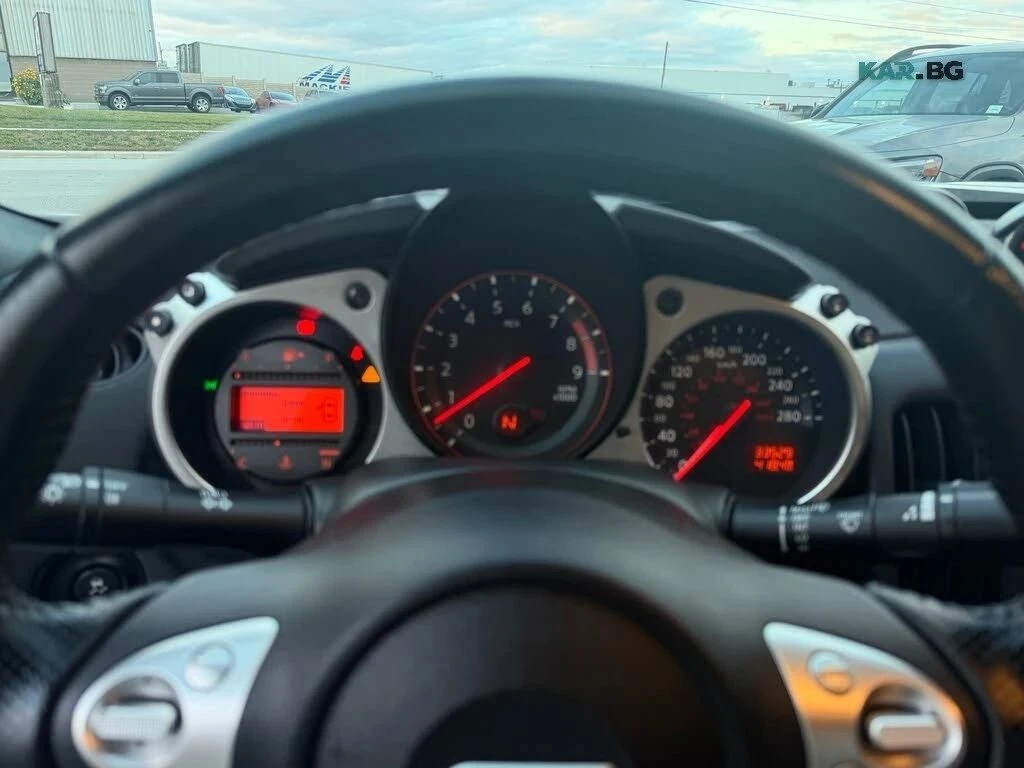 Nissan 370Z, снимка 15 - Автомобили и джипове - 56715027